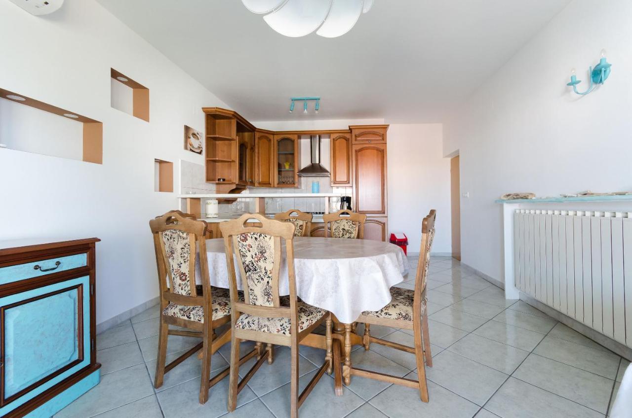 Apartments Slavica R Banjol Exterior foto