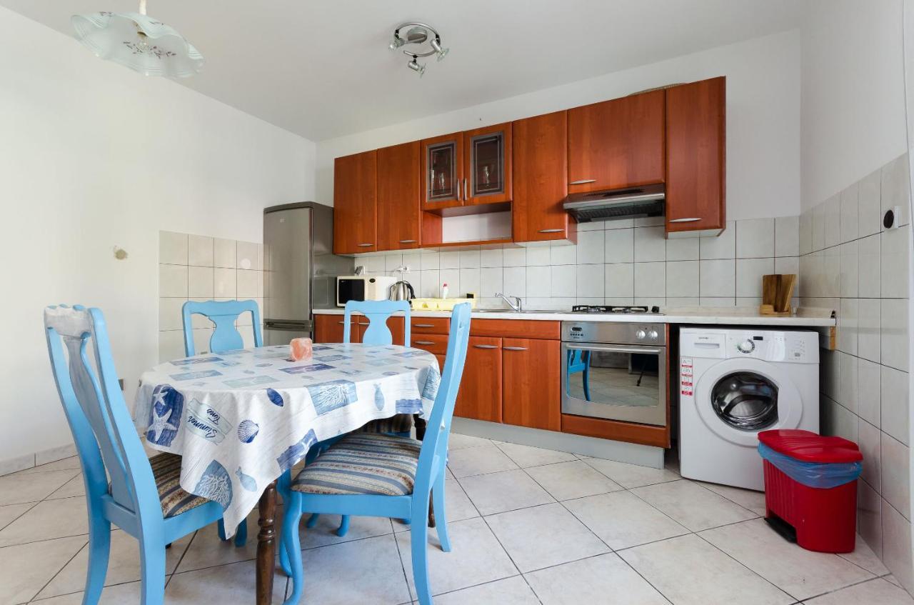 Apartments Slavica R Banjol Exterior foto